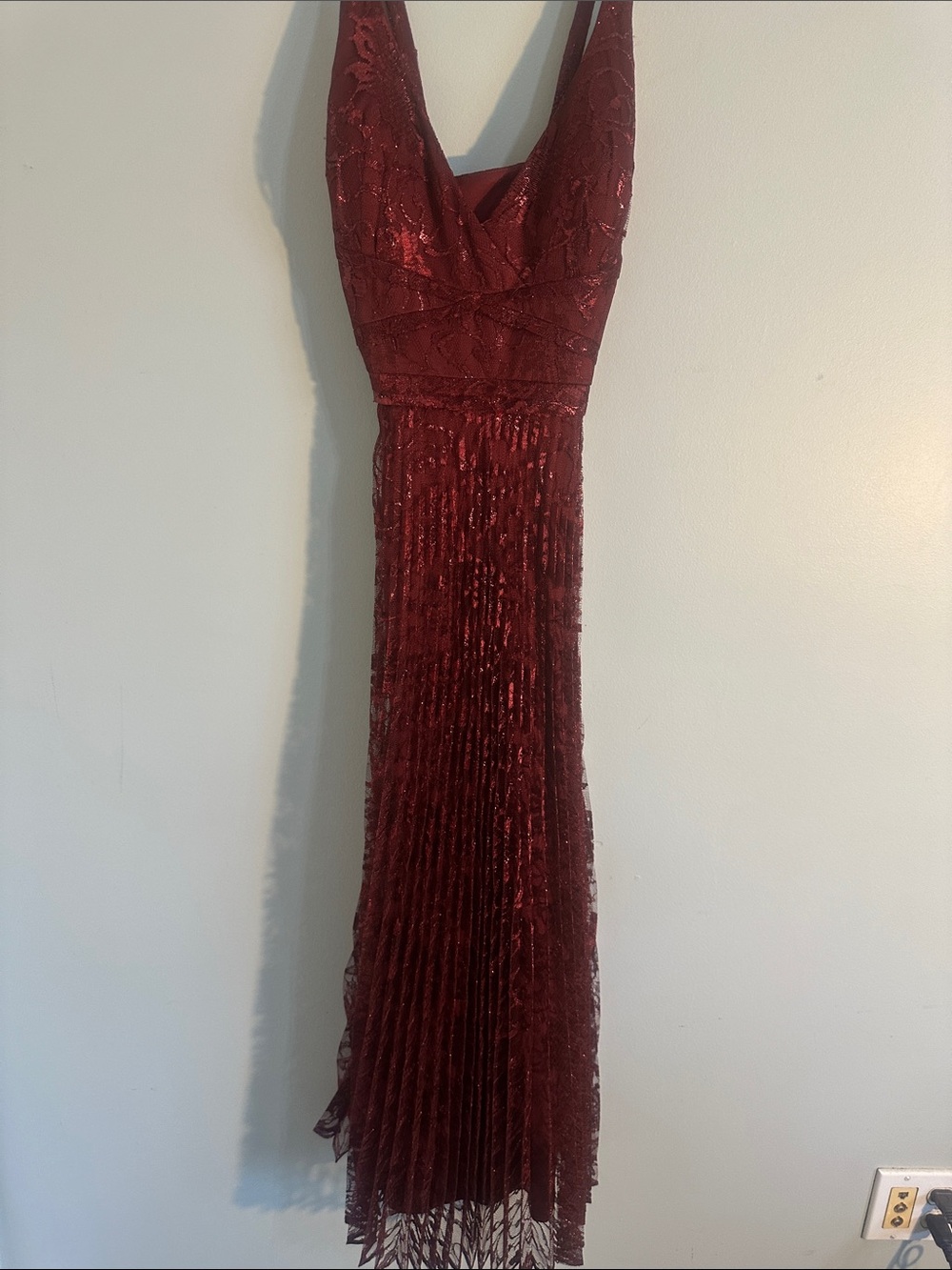 Laundry By Shelli Segal Wine Red Lace & Sequin Midi Dress